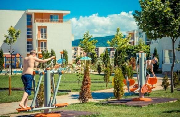 Nessebar Fort Club Apartment 226 Sunny Beach Eksteriør billede